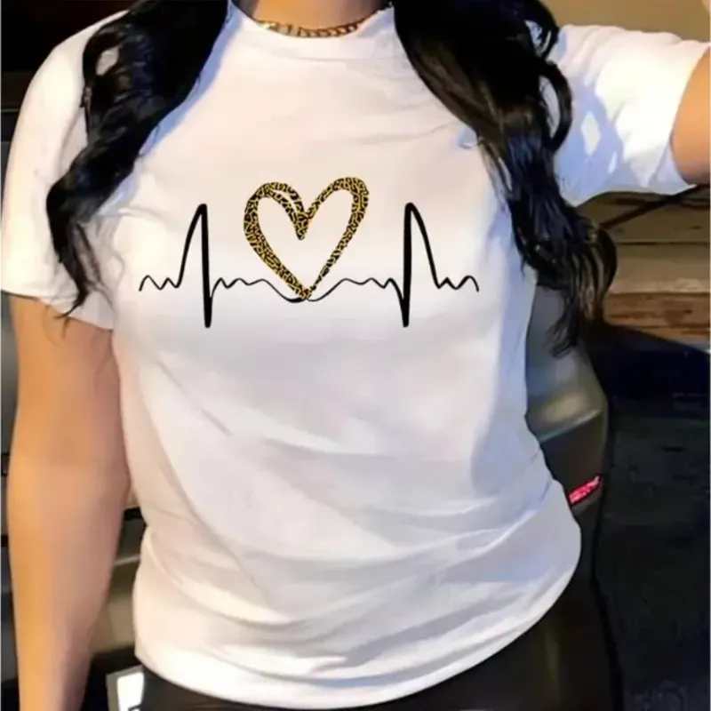 Pullover blanco corazón electro