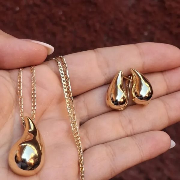Set cadena y aretes