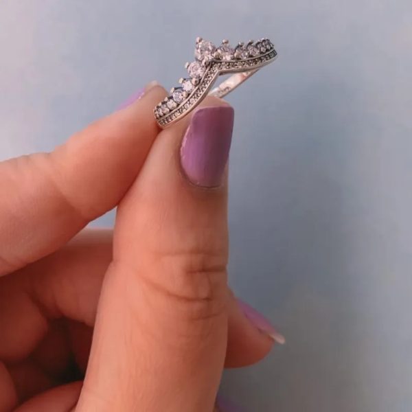 Anillo de Tiara