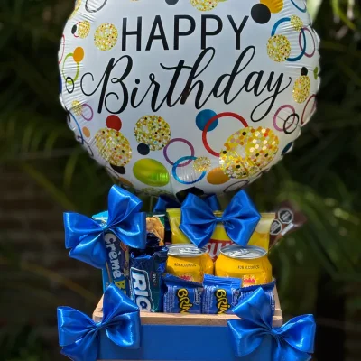 Caja (tamaño mediano) con confituras variadas 