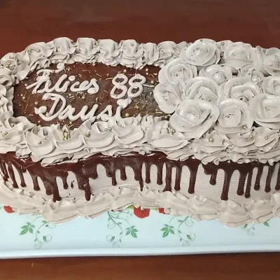 Cake Bombón de 2 Panetelas Sencillos