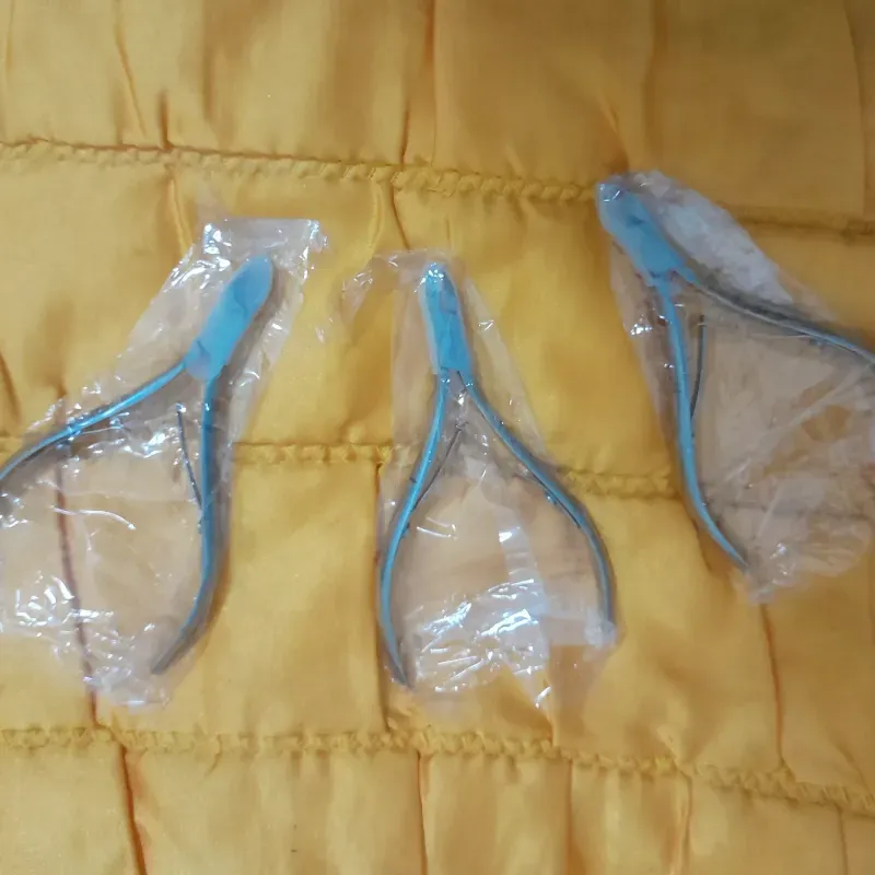 Alicate de uña profesional