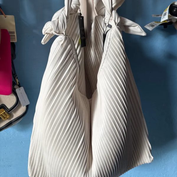 Bolso grande blanco