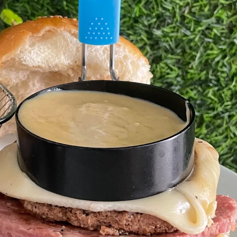 Aro de crema de queso derretido