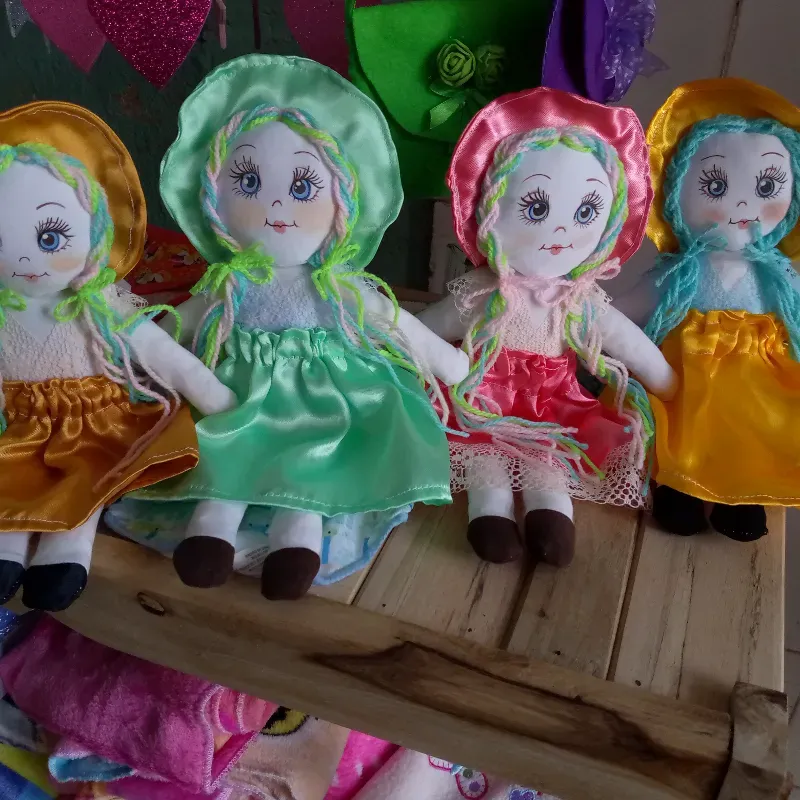 Muñecas de tela