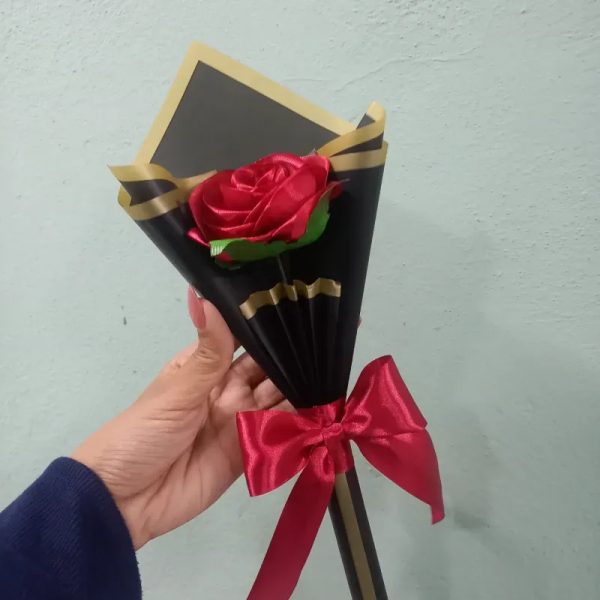 1 Rosa eterna