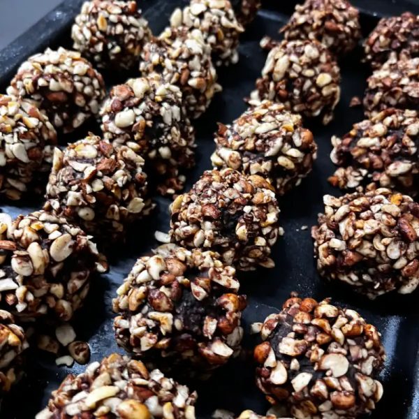 Trufas de chocolate con maní 