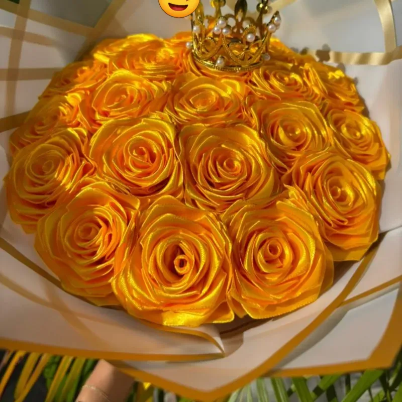 Ramo grande de rosas eternas amarillas