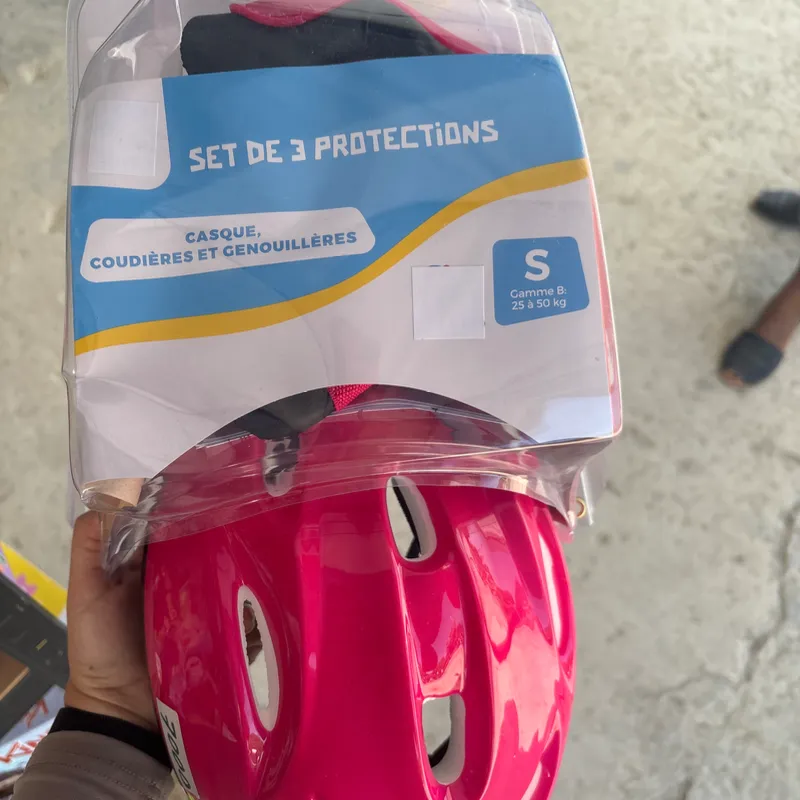 Set de casco + protectores