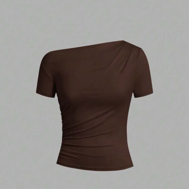 Camiseta marrón asimétrica