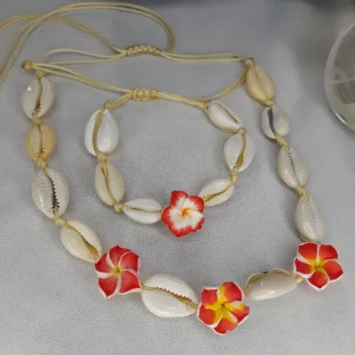 Conjunto de collar y pulsera