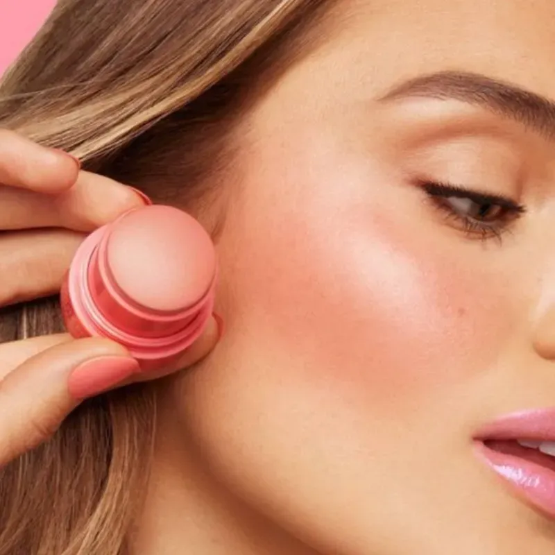 Rubor polite society