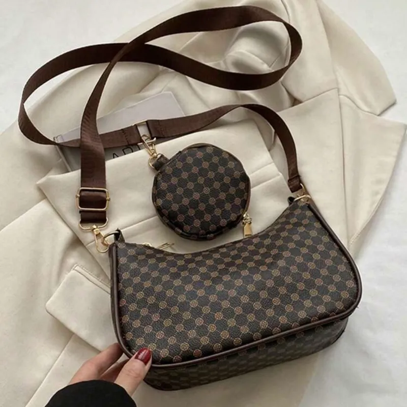 Bolsa Hobo ligera y casual