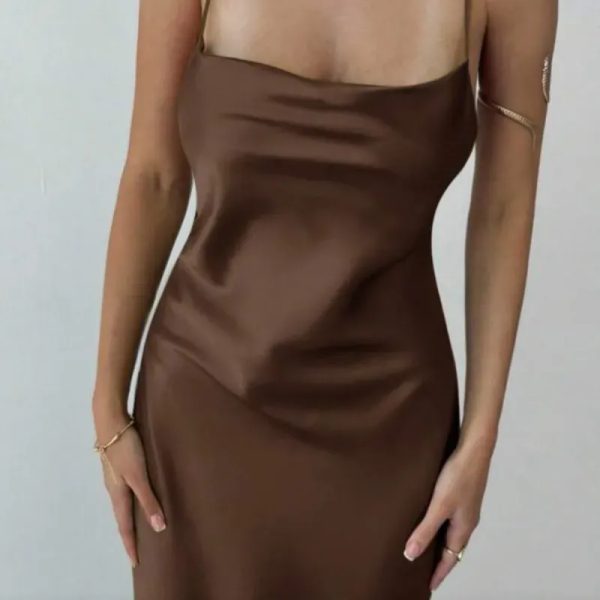 Vestido Satinado Carmelita