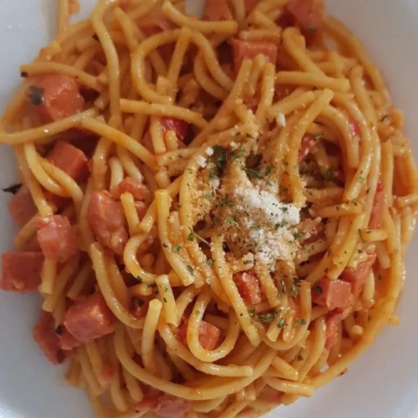 Espaguetis de Jamón