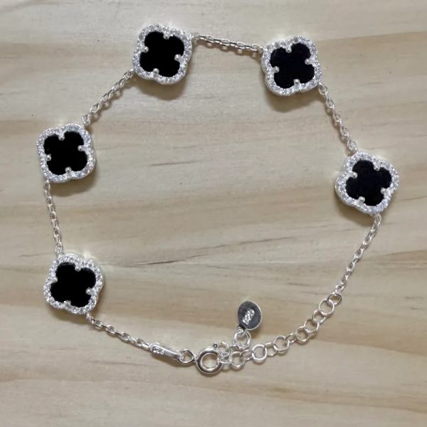Manilla Van Cleef 5 tréboles negro