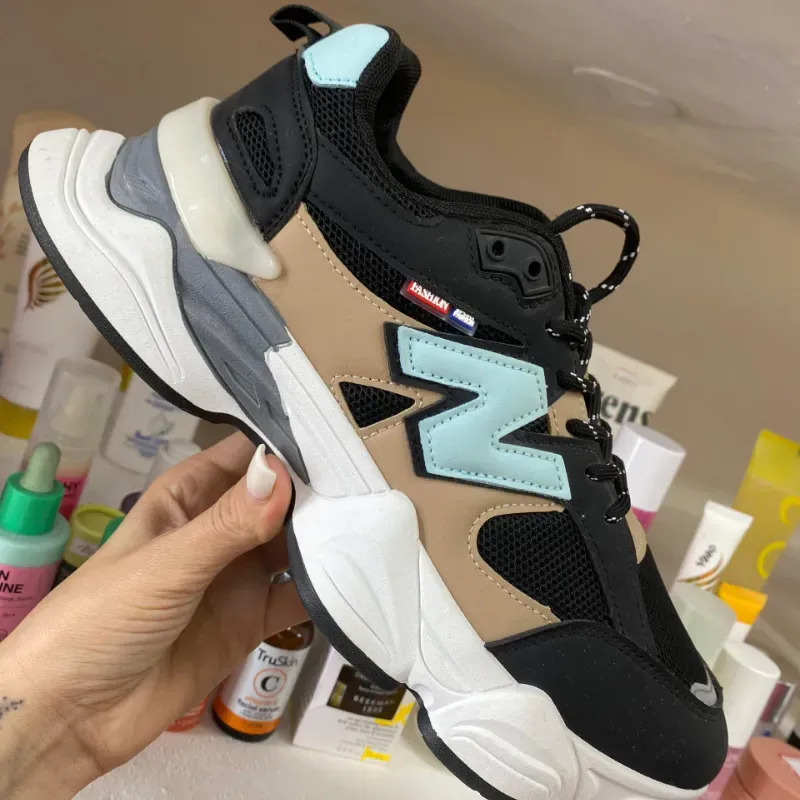 New Balance tipo 9060