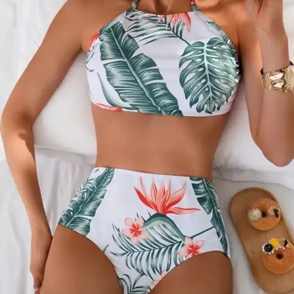 Bikini tropical