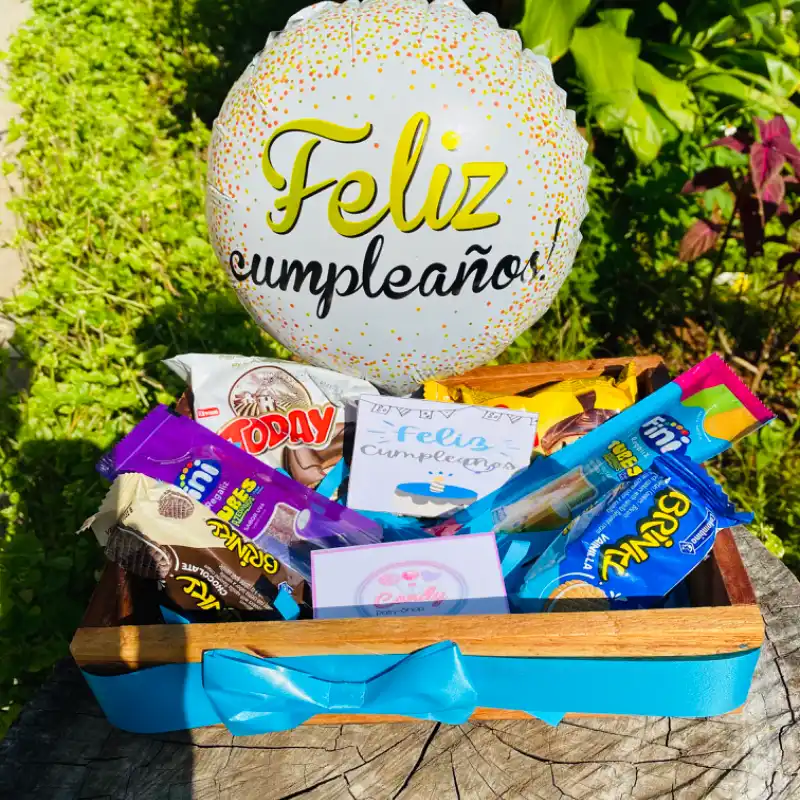 Caja de madera con candy