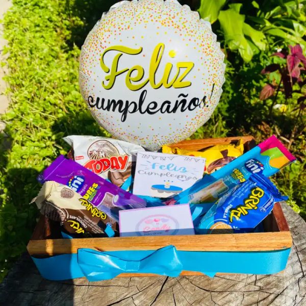 Caja de madera con candy