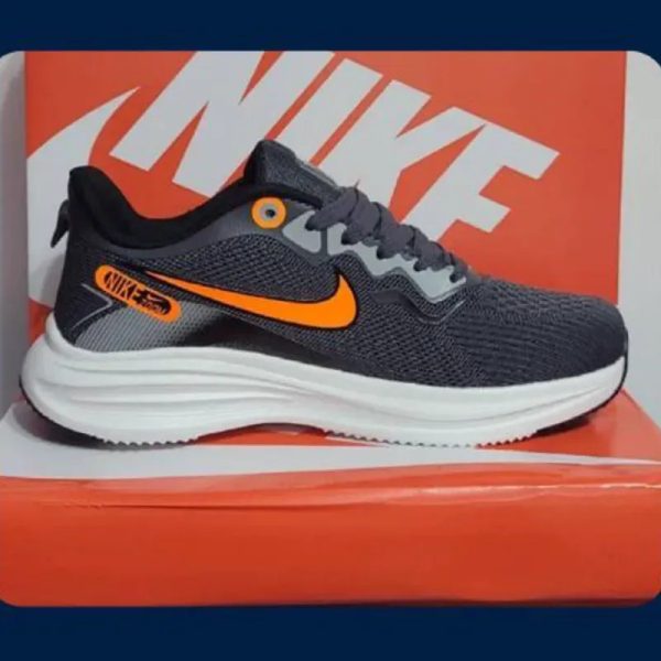 Nike 30