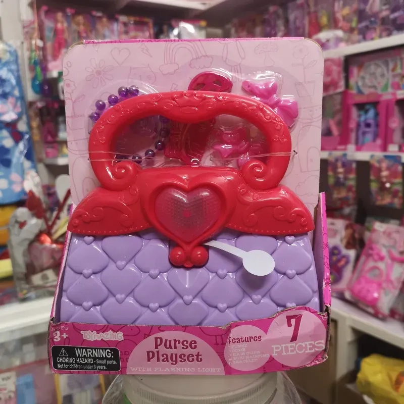 Cartera con accesorios