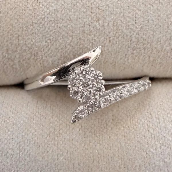 Anillo 215