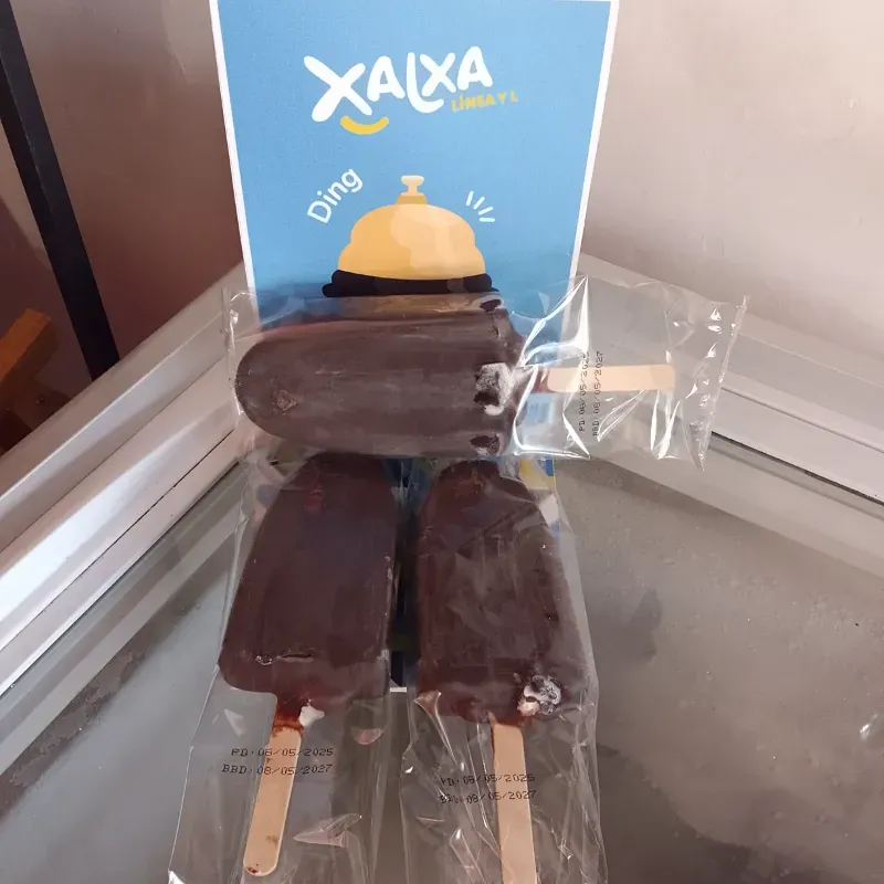 Paleta de Helado con cobertura de chocolate