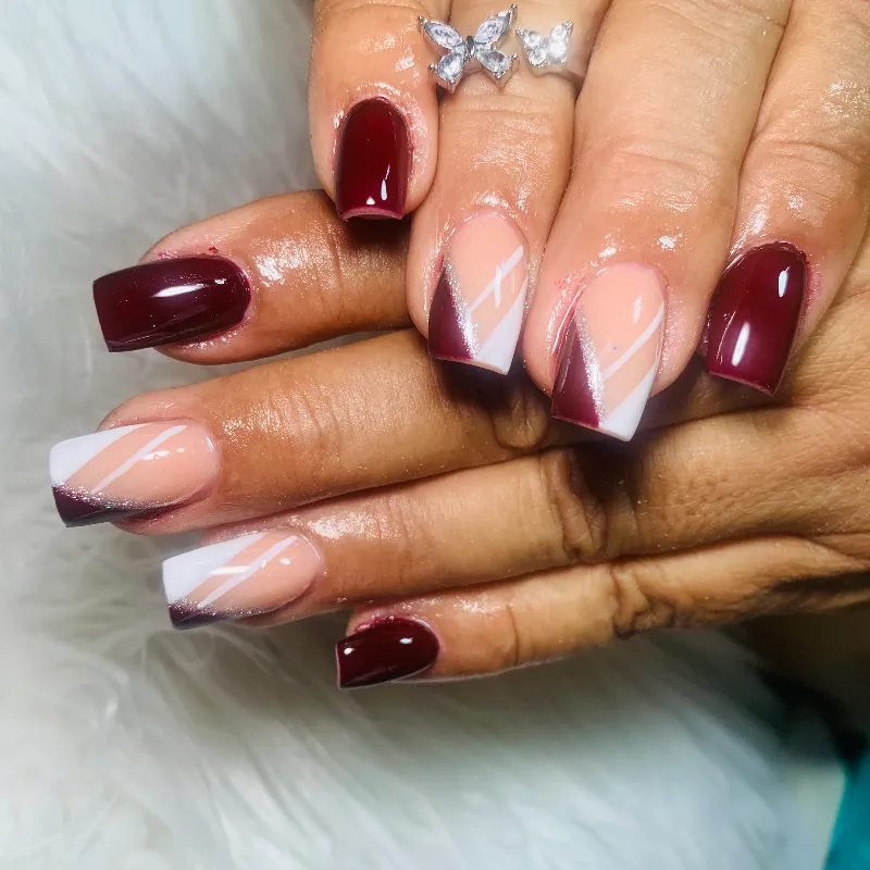 Esmaltado en uñas acrílicas