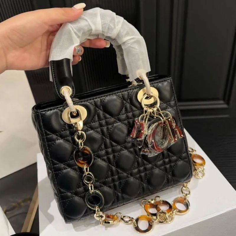 Cartera Christian Dior