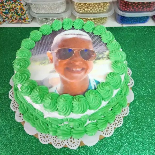 Cake comestible
