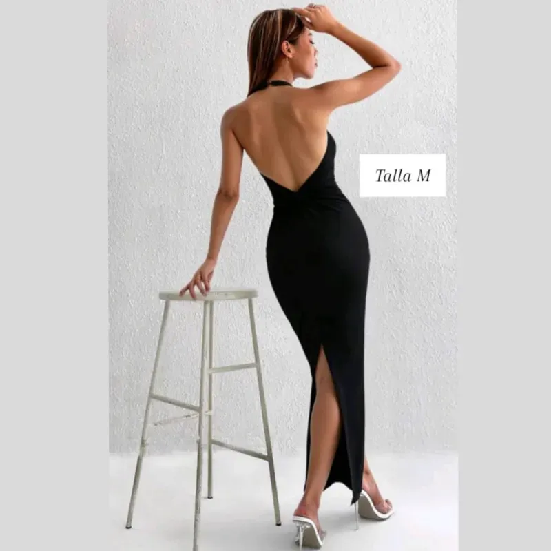 Vestido con cuello halter y aberturas