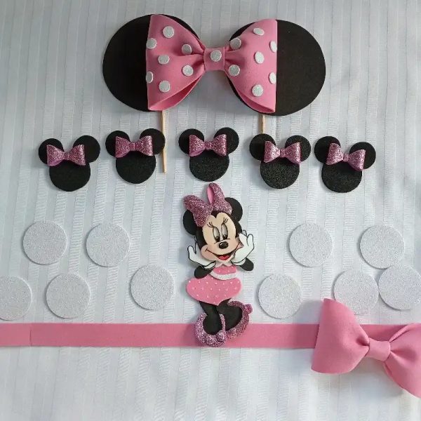 Cake topper