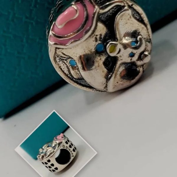 Charm de Dumbo