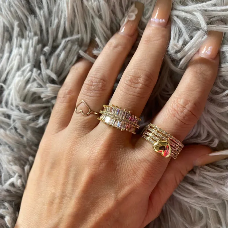 Anillos de oro golfi