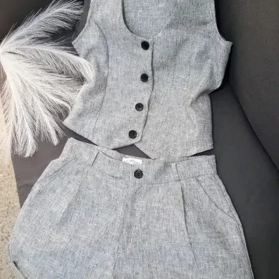 Cjnto chaleco/short lino