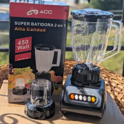 Licuadora con pica-todo