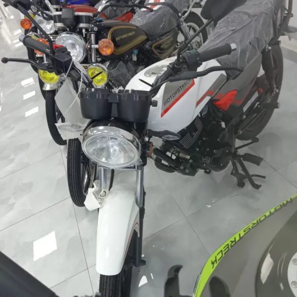 Moto - Trapper
