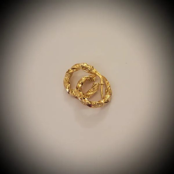 #1 Versace