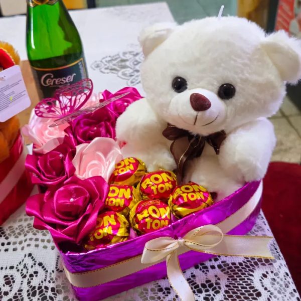 Cajita de  con Peluche y bombones