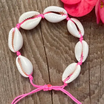 Tobillera de caracoles