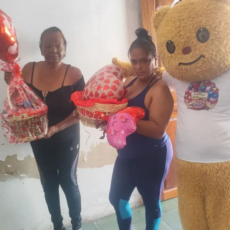 Clientes Complacidos