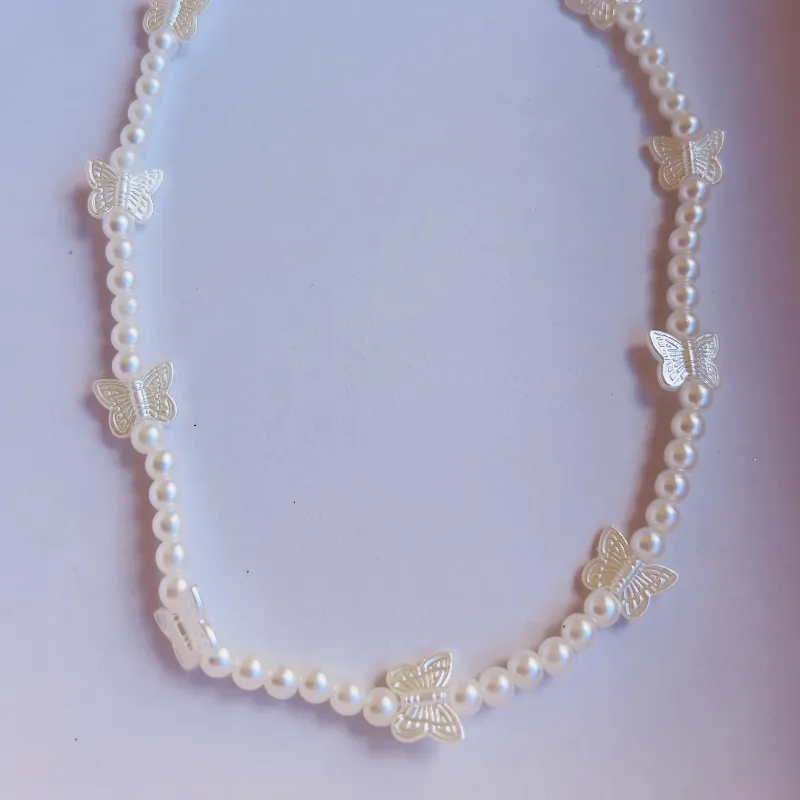 700 pesos Collar