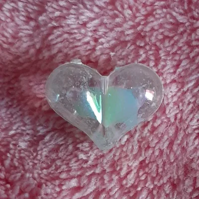 Corazón mediano ancho centro verde