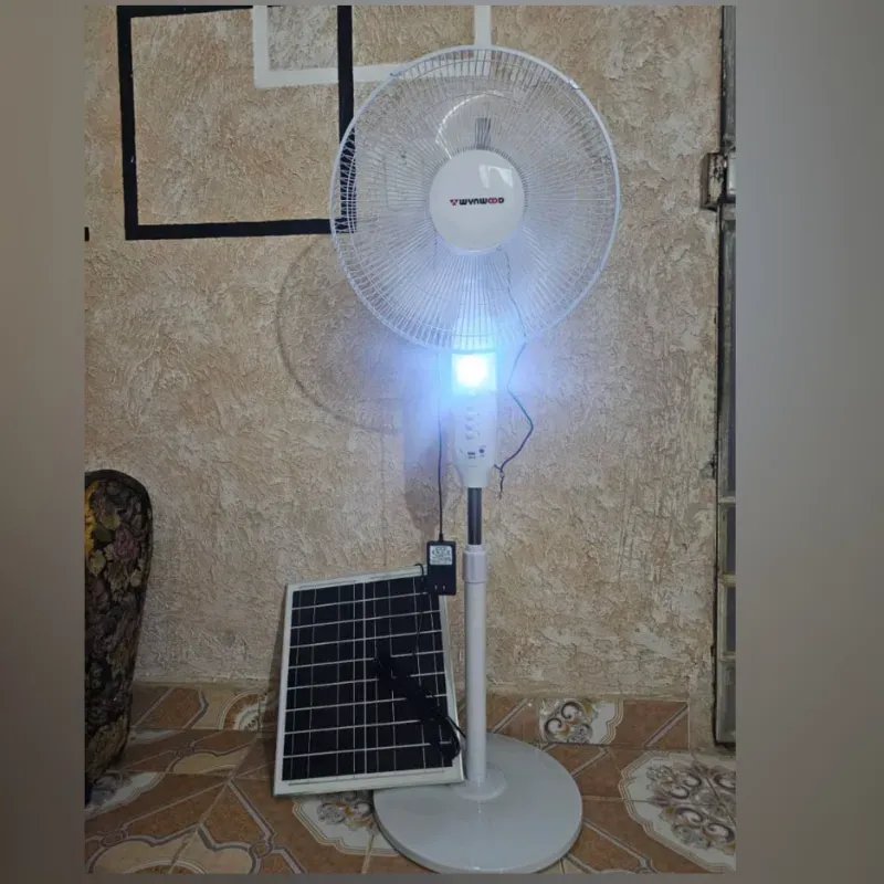 Ventilador Recargable de Pedestal