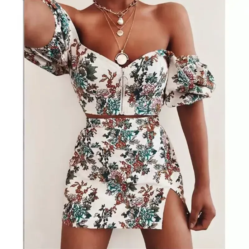  Conjunto Floral Elegante – Estilo Romántico y Femenino 