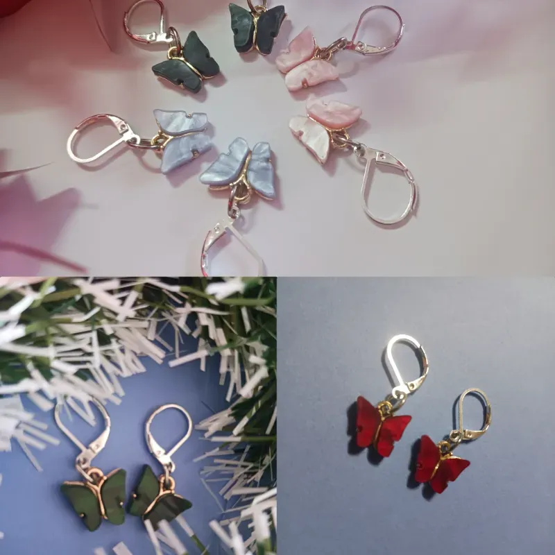 Aretes con mariposas