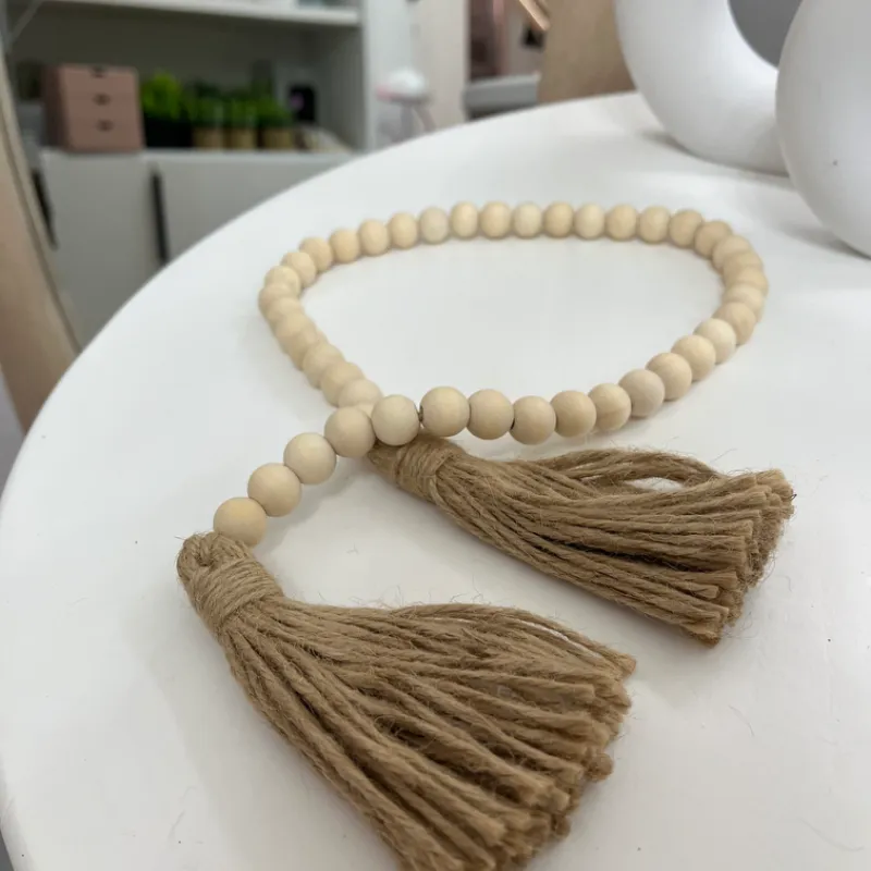 Cinta con bolas para decorar