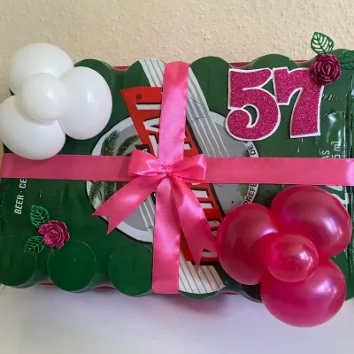 Caja de cerveza decorada