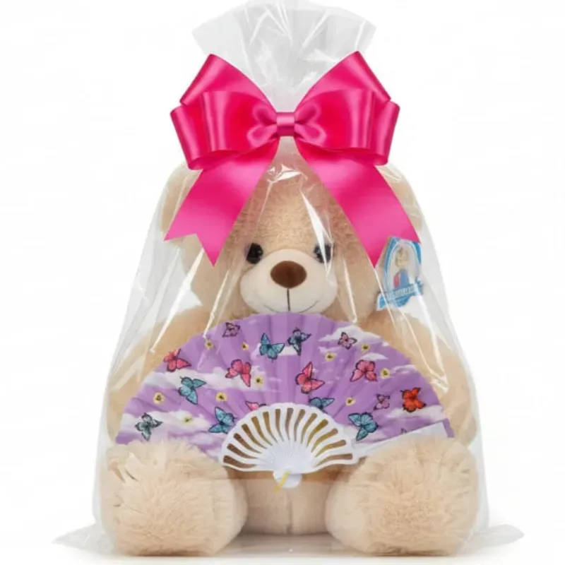 Oso de peluche y abanico